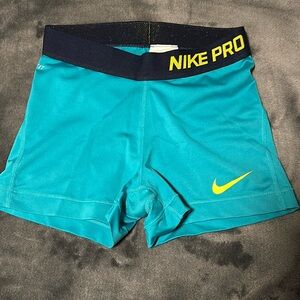 Nike dri-fit biker shorts spandex